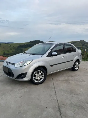 Ford Fiesta Sed. 1.6 8V Flex 4P 2011