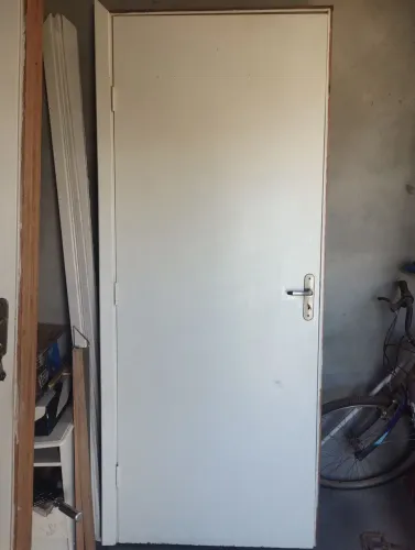 Porta interna  80 cm largura 
