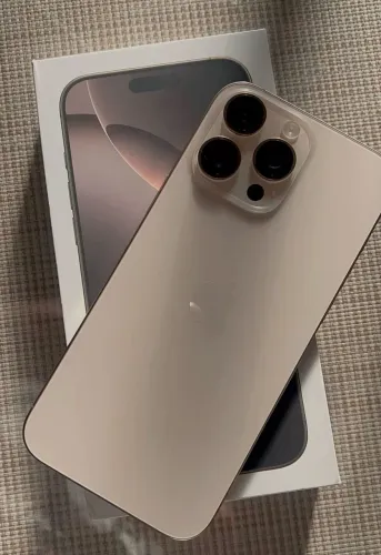 IPHONE 16 PRO MAX 