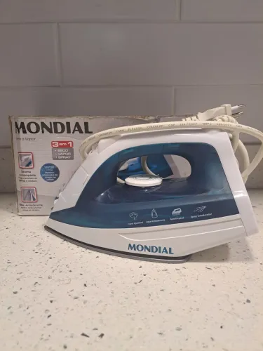 Ferro de passar Mondial 220v