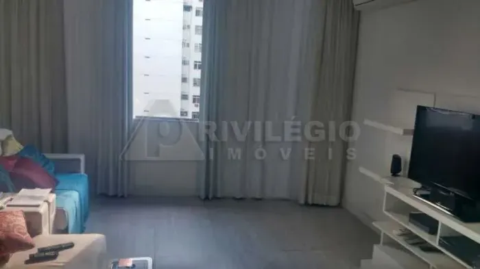 Apartamento à venda, 2 quartos, 1 suíte, 1 vaga, Copacabana - RIO DE JANEIRO/RJ