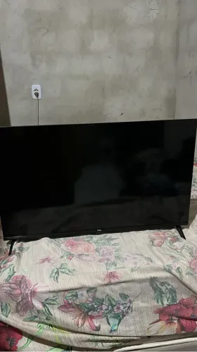 TV nova sem nenhum arranhão