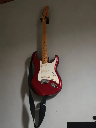 Guitarra Tagima TG 530 vermelha