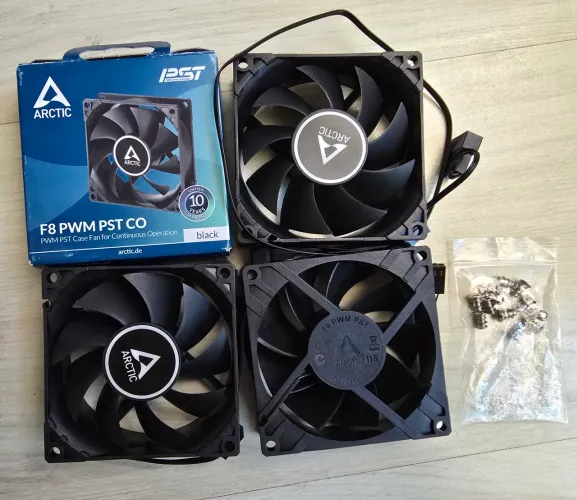 Ventoinhas (coolers) Arctic F8 PWM PST 80mm