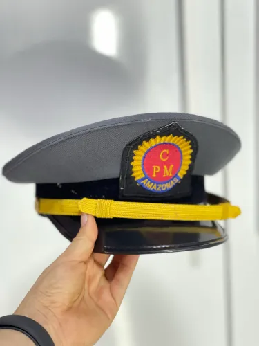 Uniforme masculino colégio militar