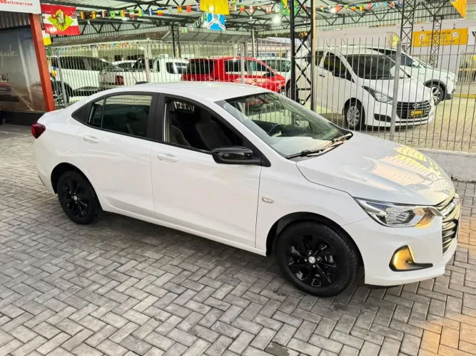 Chevrolet Onix Plus LTZ 1.0 12V TB Flex Aut. 4P 2020