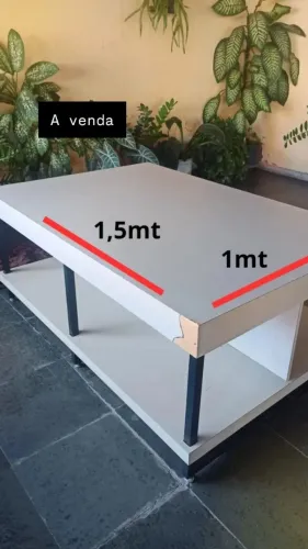 Mesa retangular para comércio