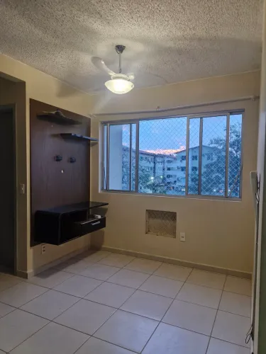 Alugo apartamento semimobiliado no Total Ville