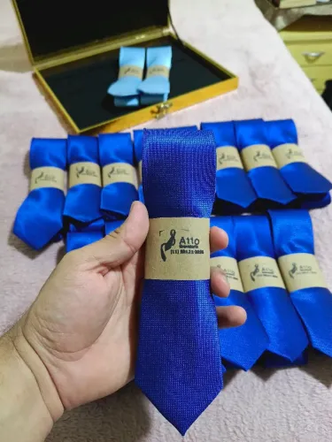 Gravata Masculina Slim - Várias Cores | Casamento, Padrinhos e Formatura.