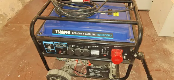 Motor gerador 8 000