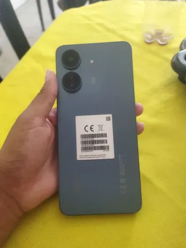 Vende se barato
