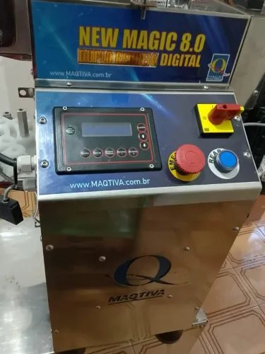 MODELADORA DE SALGADOS MAQTIVA ?NEW MAGIC 8.0 DIGITAL"