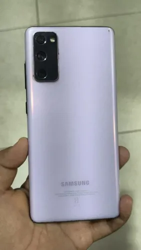 Vendo celular samsung S20 Fe 128 Gb novo