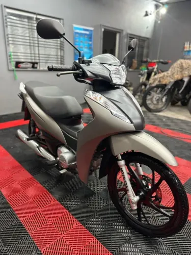 Vendo biz 125 , Km baixíssimo