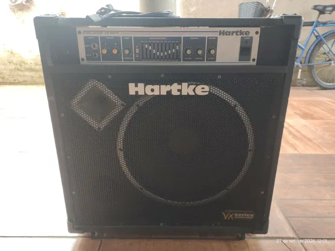 Cubo Hartke HA2500 VX2515