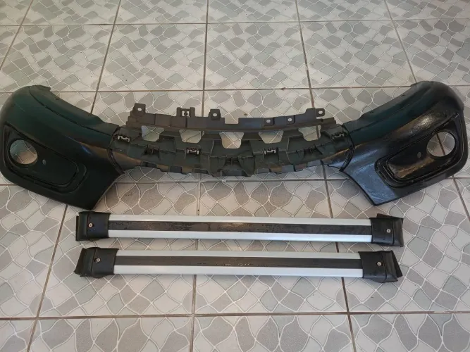 Aplique do para-choque e rack do Peugeot 2008