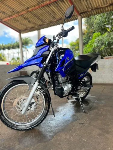 Moto Crosser 2025
