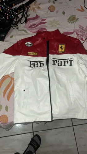 jaqueta ferrari