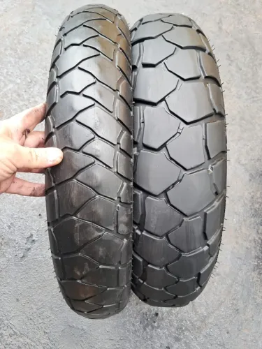 Pneus usados Michelin 170 60 17 e 120 70 17