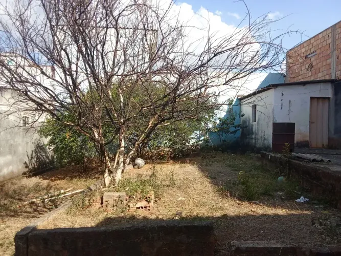 LOTE 360M² NO SANTA HELENA