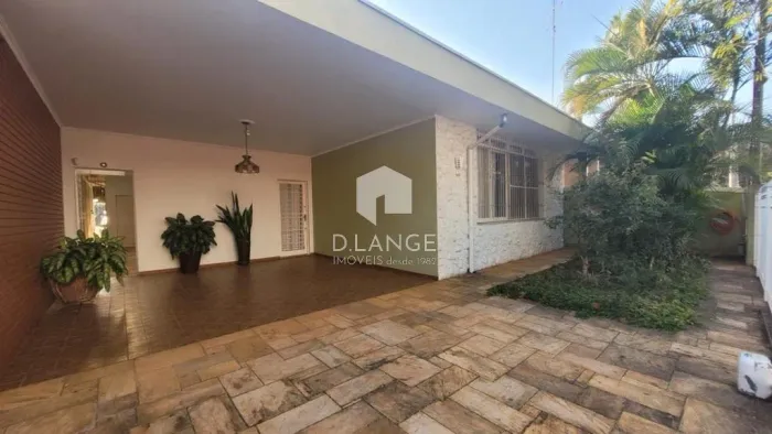 Casa à venda no bairro Jardim Chapadão em Campinas - SP