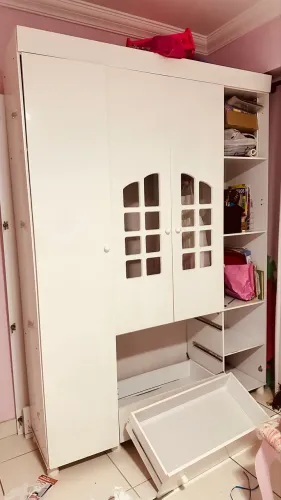 Guarda roupa infantil