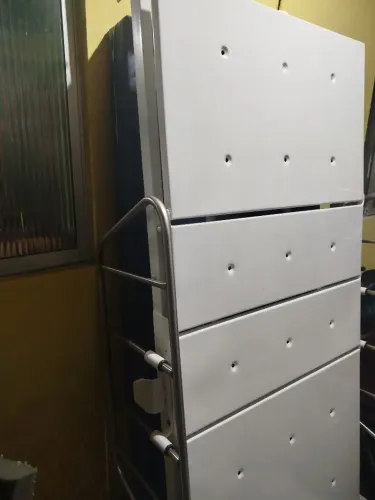 Cama hospitalar SEMINOVA com colchão