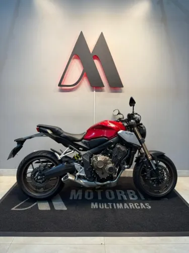 Honda CB 650R 2023 