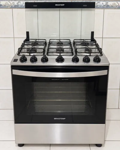 Fogão Brastemp 6 Bocas com Forno Grande - Bom Estado