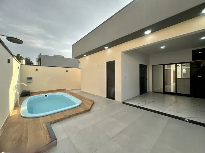 Casa à venda com 3 dormitórios no Condomínio Residencial Tecoara em Taubaté/SP