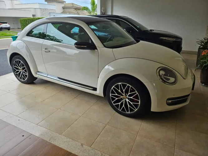 Volkswagen Fusca 2.0 TSI 16V Aut. 2013