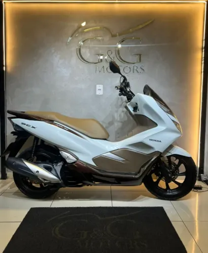 Honda PCX 150 dlx 2021 branca com 63 mil km