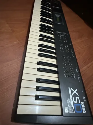 Korg X5D