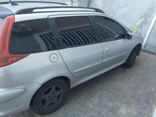 Peugeot 206 SW Feline 1.6/ 1.6 Flex 16V 5P 2006