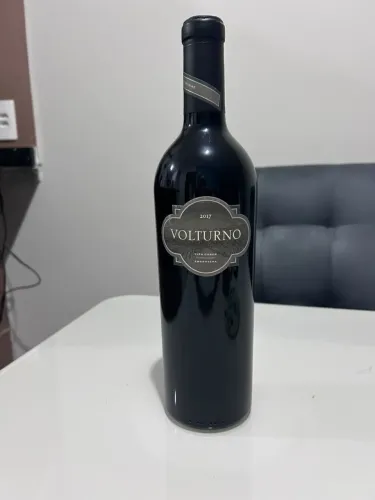 Vinho Vina cobos volturno 2017