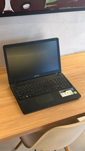 Notebook Samsung linha Expert, i5, SSD 224GB, Placa Nvidea GFORCE 2GB, RAM 8GB, HD 1TB