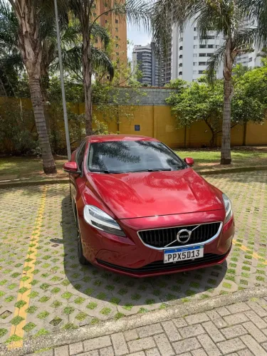 Volvo V40 T-4 Momentum 2.0 Aut. 2018