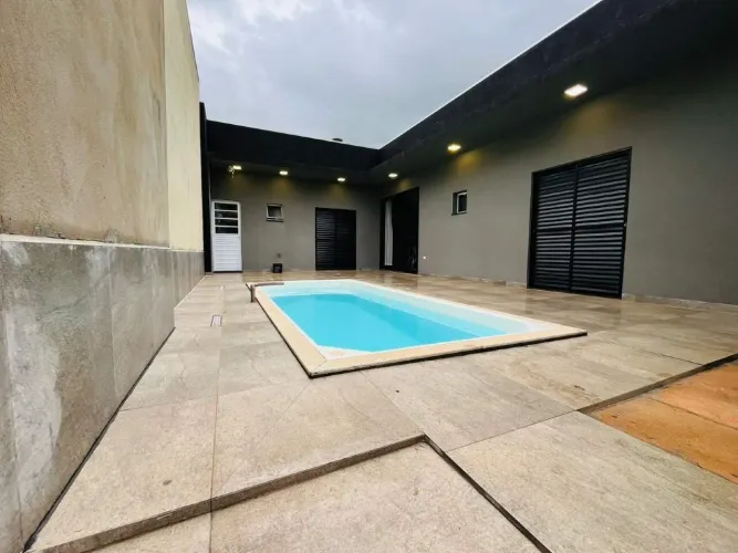 Casa - Parque São Carlos - Três Lagoas / MS