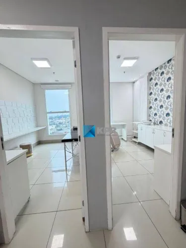 Sala Comercial à venda no Helbor Offices - Jd das Colinas - São José dos Campos/ SP