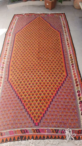 Tapete kilim antigo