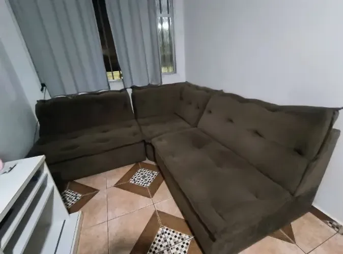 Sofá de canto marrom