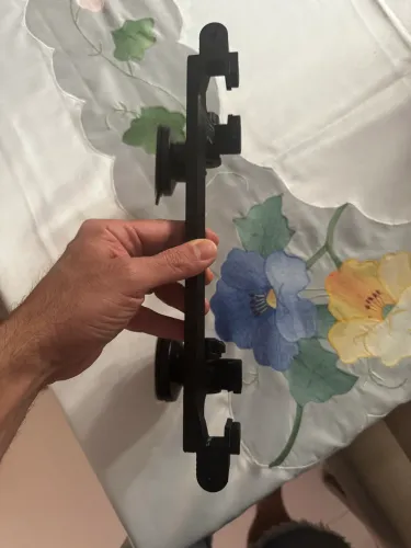 Suporte interno para Painel de Carro 