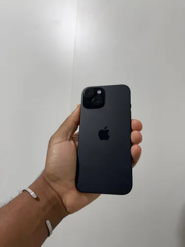 iPhone 15 seminovo 