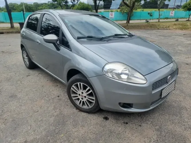 Fiat Punto Attractive 1.4 Fire Flex 8V 5P 2011