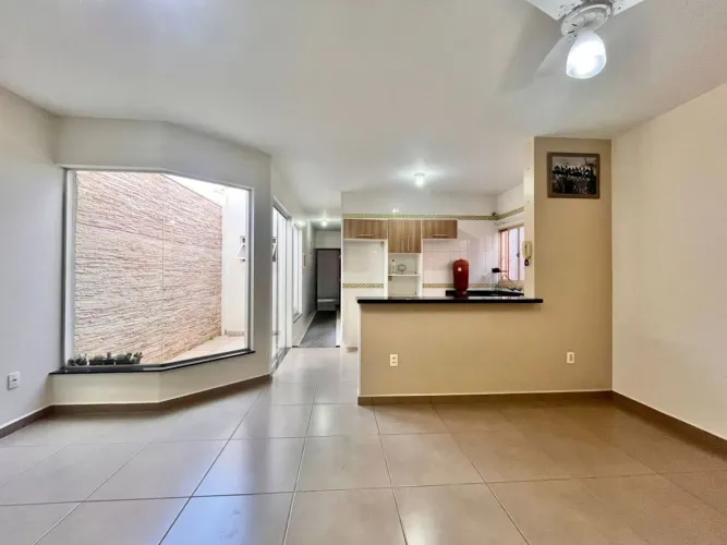 Casa com 4 quartos à venda, 129 m² por R$ 449.000 - Jardim Fogaça - Itapetininga/SP