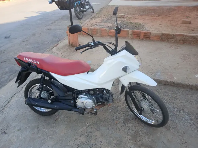 Vendo ou troco pop 110i ano 25