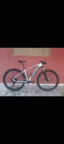 Bicicleta aro 29" 12v