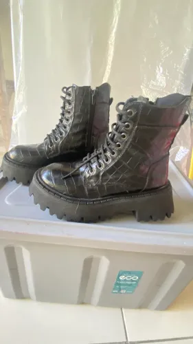 Bota plataforma tratorada