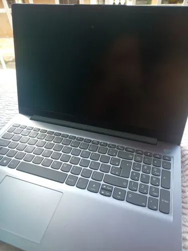 Notebook Lenovo ideapad 3 - 15ALC6 - Leia a descrição