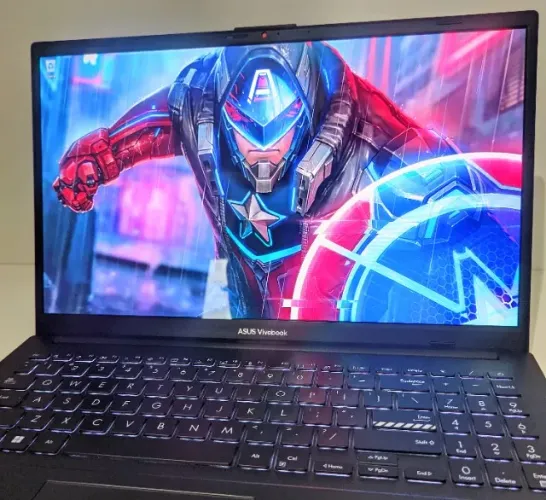 Notebook Asus Ryzen 5 7520U Tela OLED DDR5 5500Mhz (66 Dias de Uso)